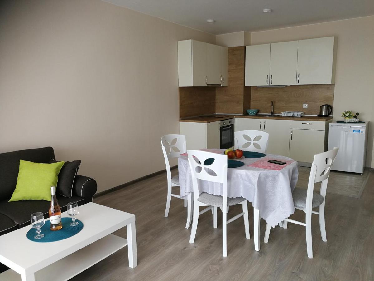 Donchevi Apartments Primorsko Extérieur photo