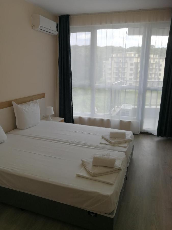 Donchevi Apartments Primorsko Extérieur photo