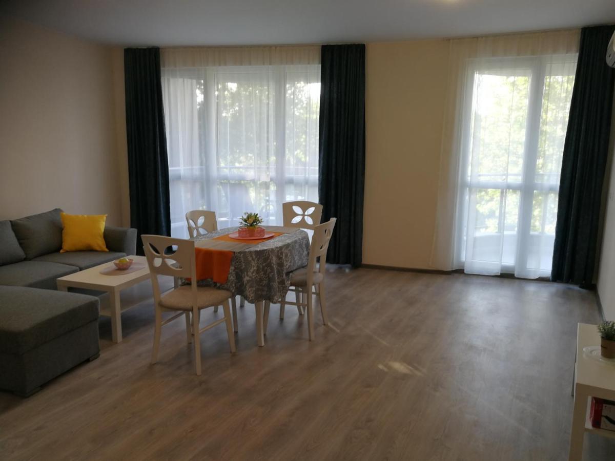 Donchevi Apartments Primorsko Extérieur photo