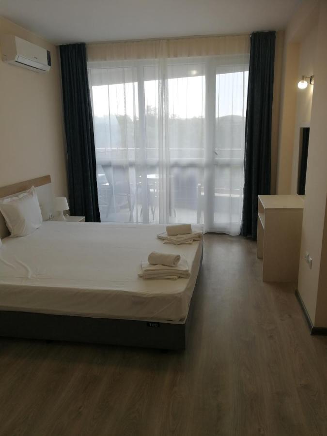 Donchevi Apartments Primorsko Extérieur photo