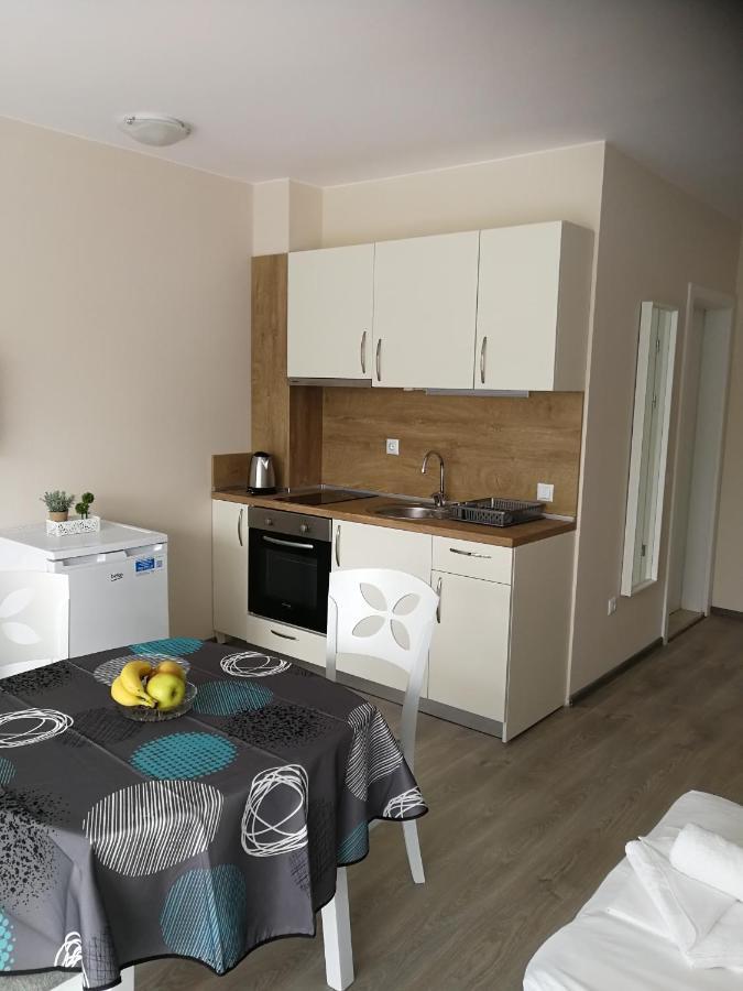 Donchevi Apartments Primorsko Extérieur photo