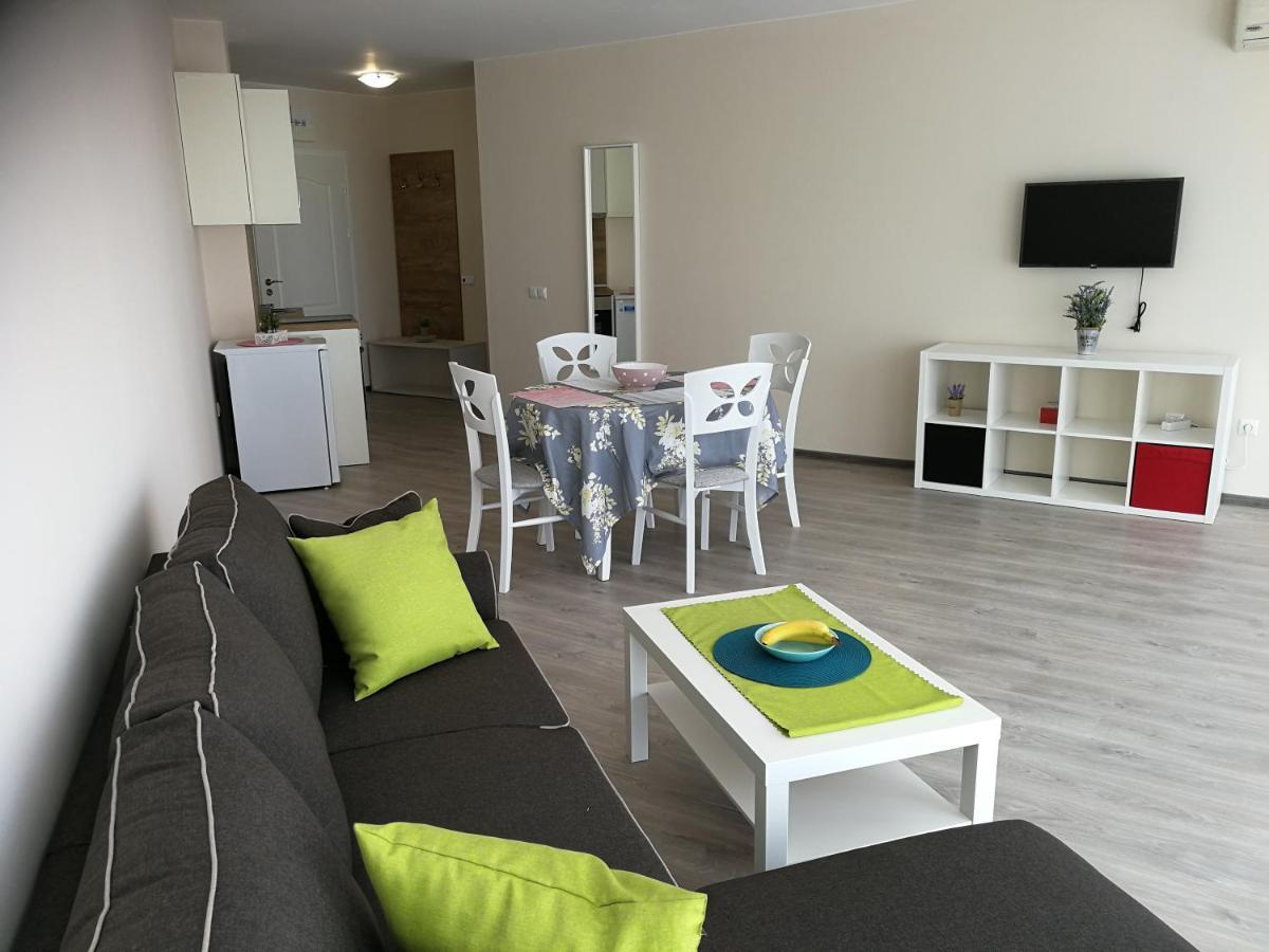 Donchevi Apartments Primorsko Extérieur photo
