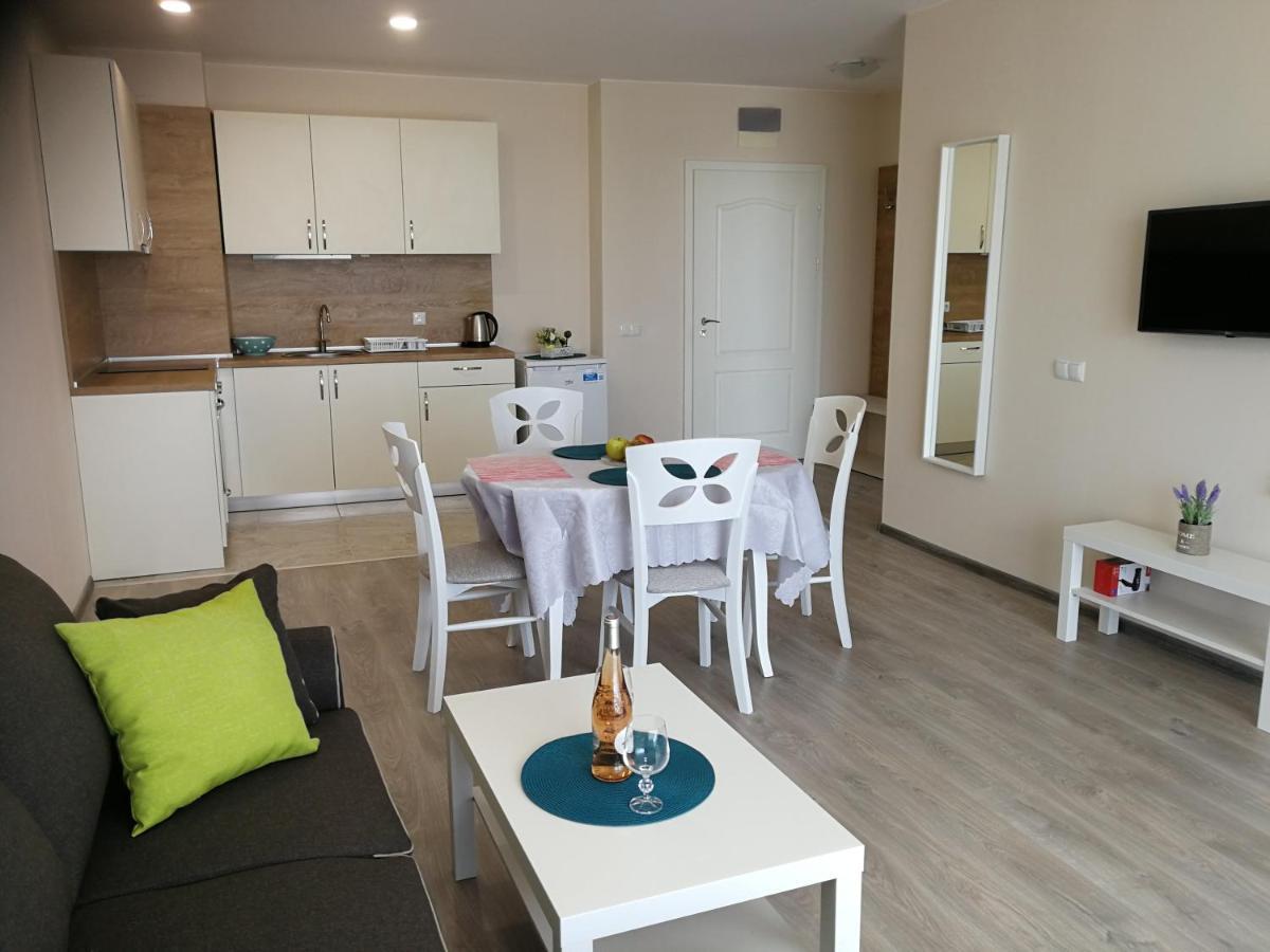 Donchevi Apartments Primorsko Extérieur photo