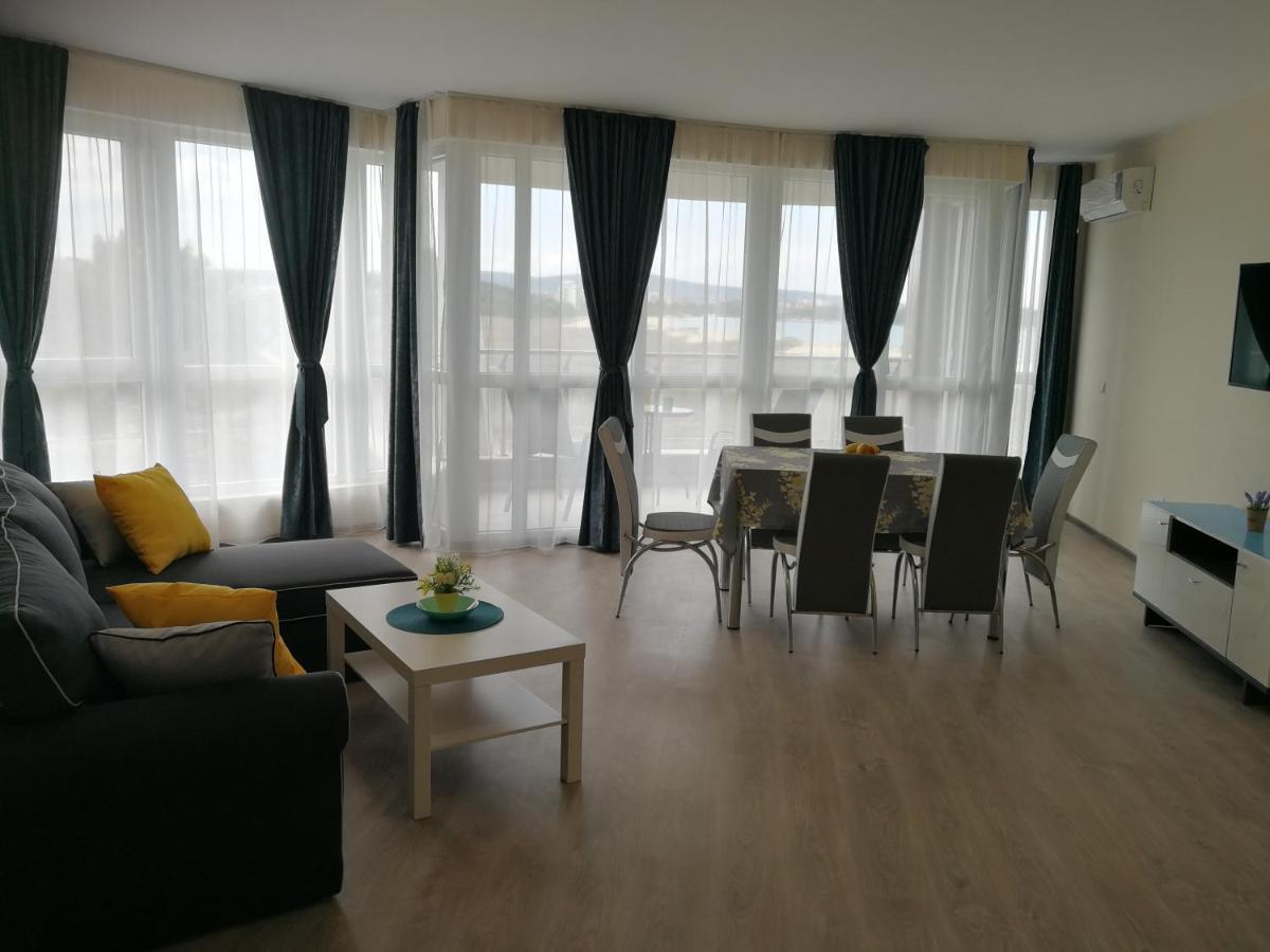 Donchevi Apartments Primorsko Extérieur photo