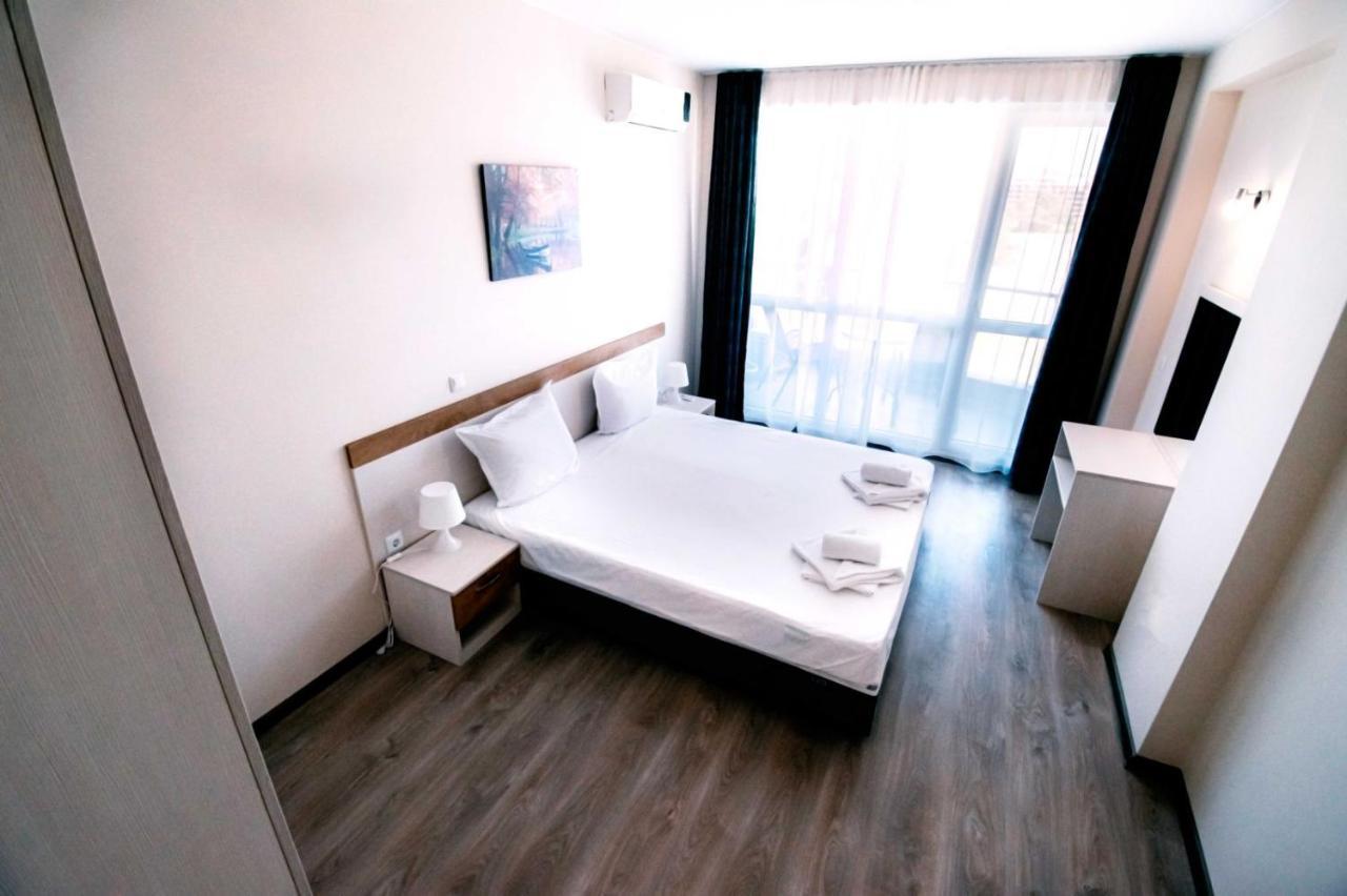 Donchevi Apartments Primorsko Extérieur photo
