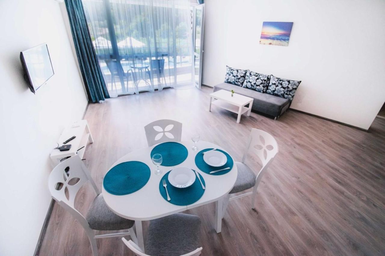 Donchevi Apartments Primorsko Extérieur photo